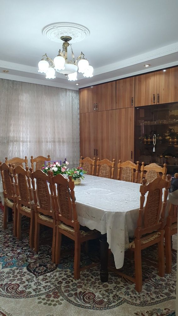 Uy sotiladi Qoratosh