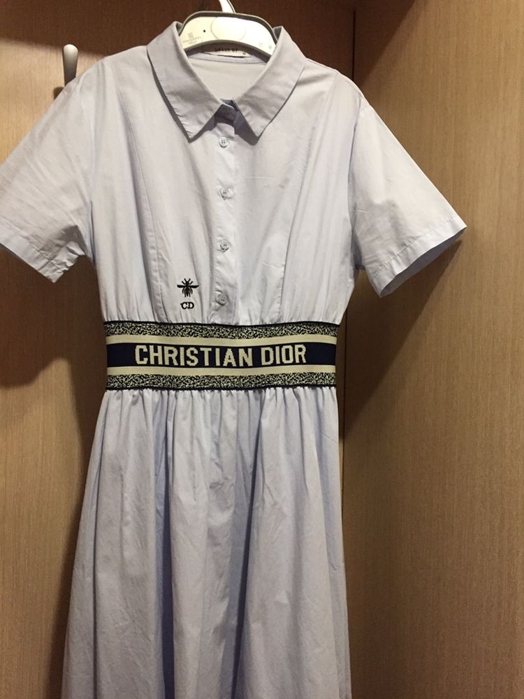 Платье  Christian DIor