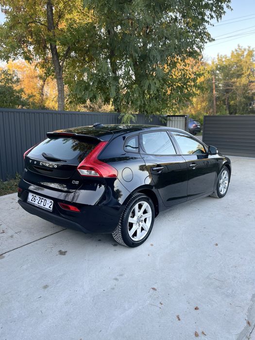 Volvo V40 2013 - 1.6 hdi / Istoric Volvo