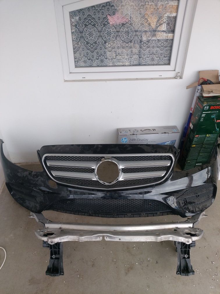 Bara fata trager faruri mercedes w213