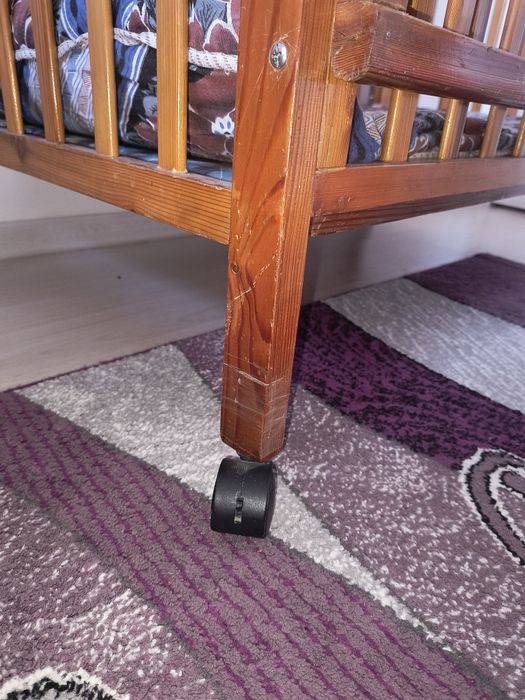 Манеж с матрацем