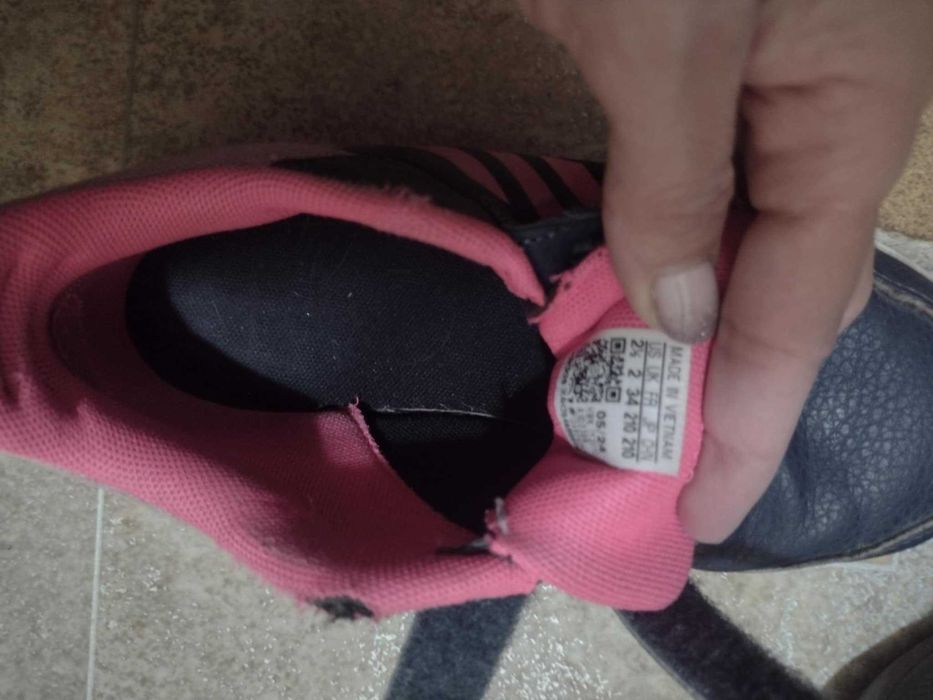 Детски боти за момиче.Нова цена 15 лв.