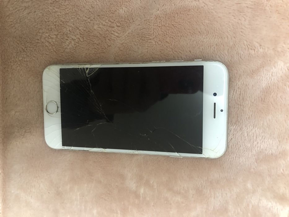 Iphone 6s pentru piese