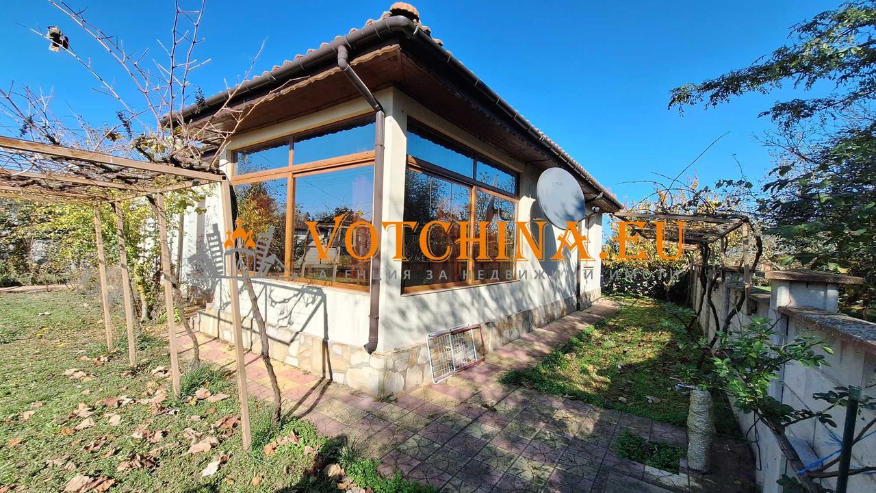 Продава се Къща в с. Соколово, Област Добрич - 123 кв.м за 1342 €/кв.м - Снимка #2
