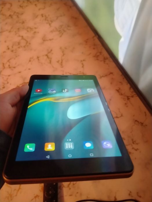 Продам планшет новый игровой память 256 Гб