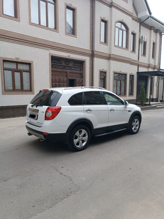 Chevrolet Captiva 2 srochna sotiladi benzin