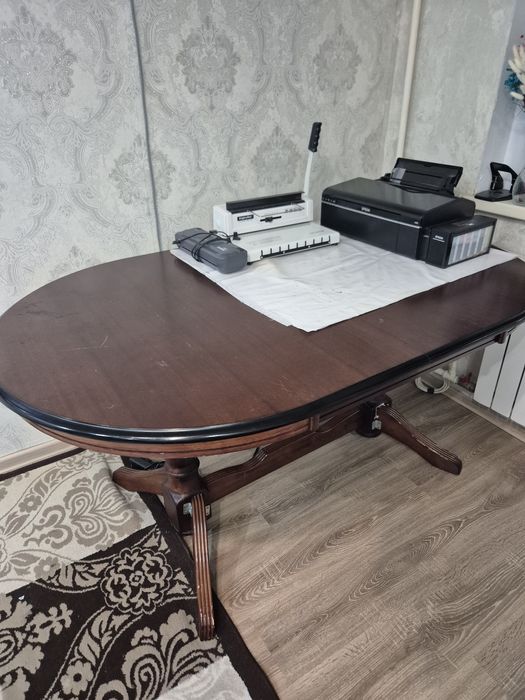 ПРОДАМ СТОЛ! Срочно!!!