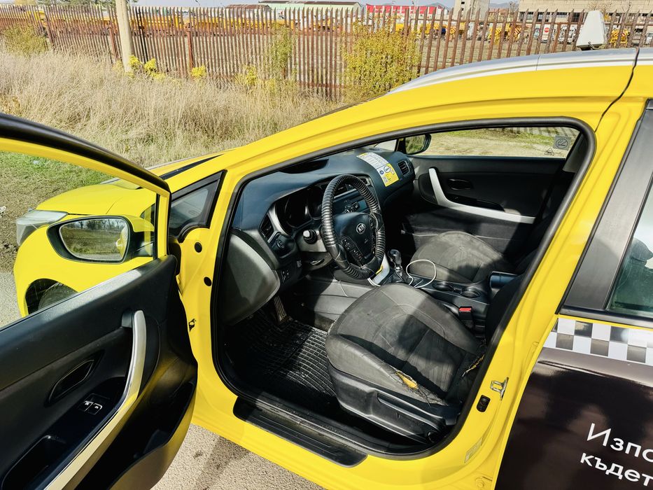 Kia Ceed 1.4 101 к.с фейс работещо такси към Yellow