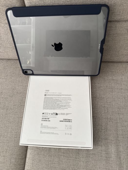 iPad Air 13, M3, 256GB, Wi-Fi + cellular, space gray