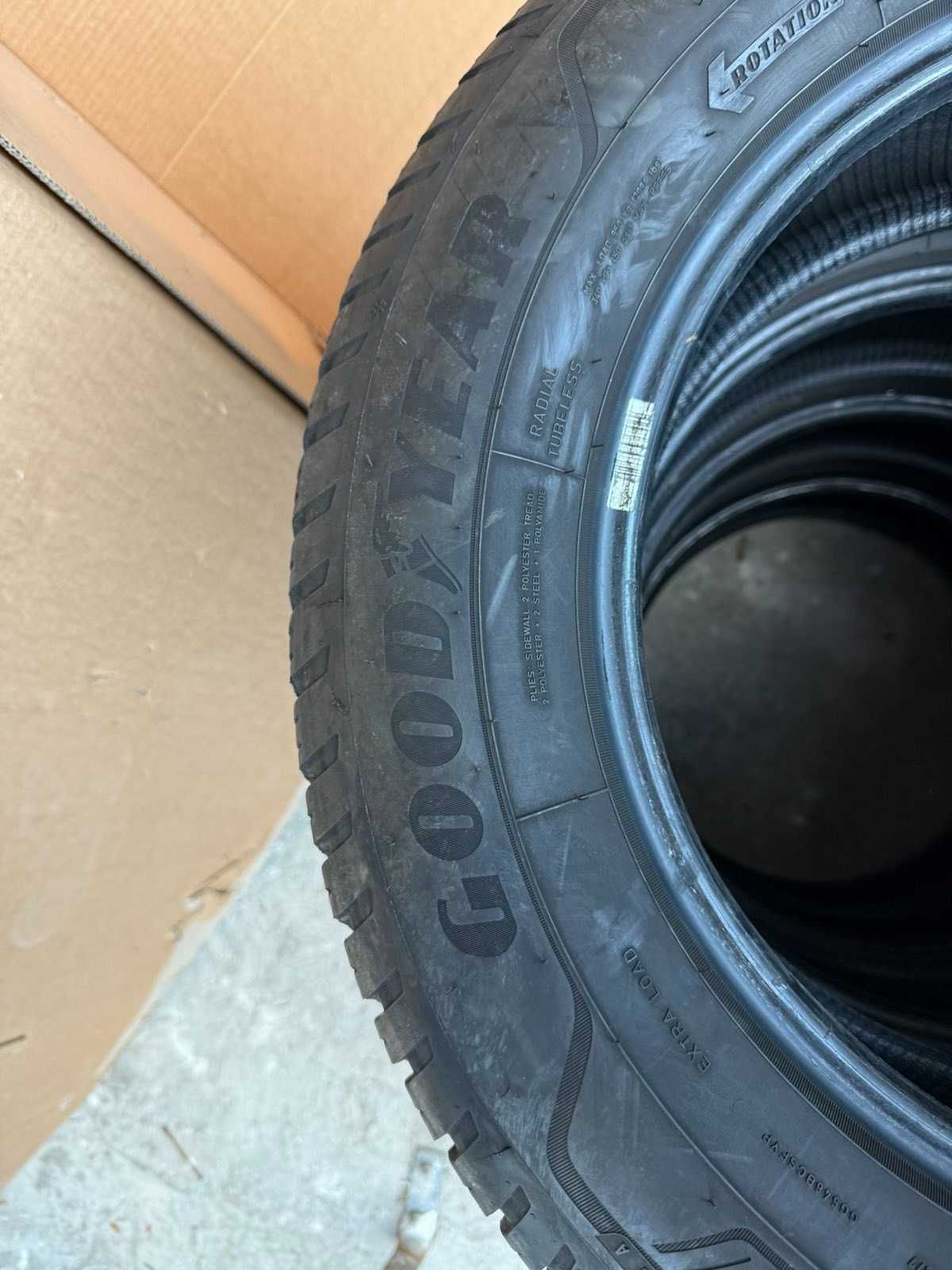4бр Goodyear 225/65/17 dot3820 | 8mm