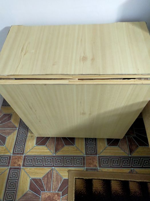 Сгъваема кухненска маса