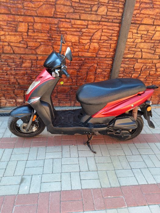 Scuter Kymco agility 125cc 4t