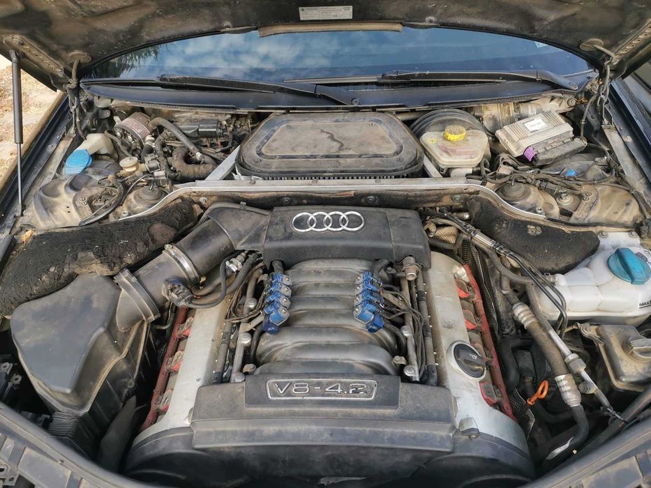 Audi A8 2004г 4.2 V8 BFM На Части