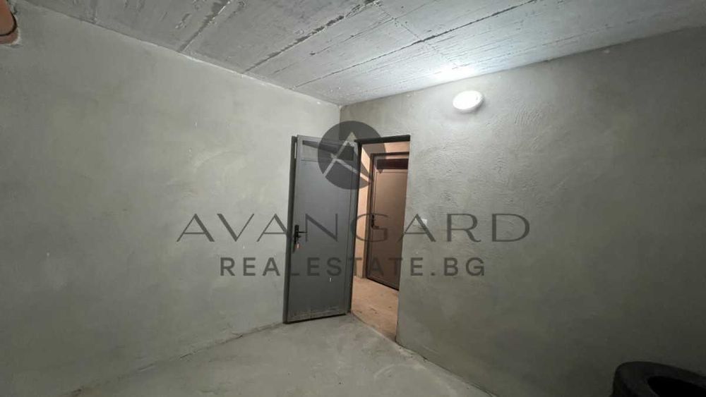 Продава се Двустаен апартамент в Пловдив, Христо Смирненски - 67 кв.м за 2132 €/кв.м - Снимка #8