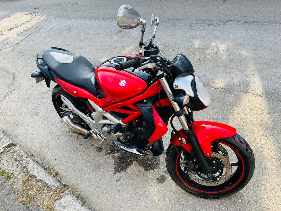 Suzuki gladius sv650 53kw A 15.200km