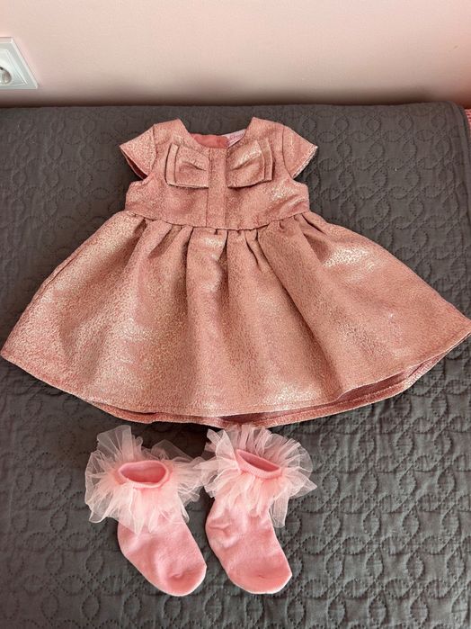 Бебешки лотове на символични цени размери 68-80 нови и използвани