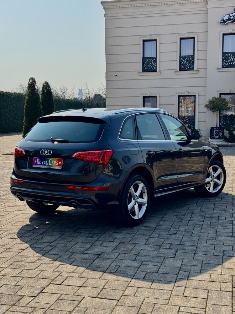 Audi Q5 S-Line Automat 3.0 Quattro/Perdelute/Faruri Adaptive