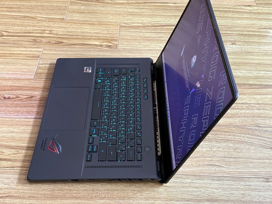 240Hz Rog Zephyrus G15`RTX 3080/Ryzen 6800HS/32GB DDR5/1TB NVMe
