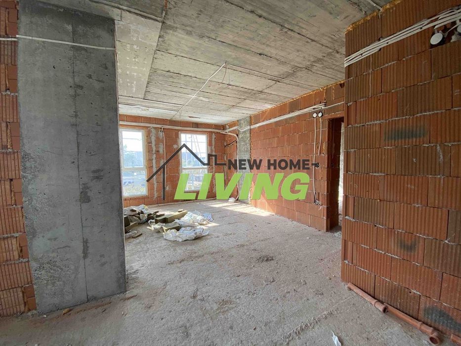 Продава се Двустаен апартамент в Пловдив, Кючук Париж - 73 кв.м за 1562 €/кв.м - Снимка #2