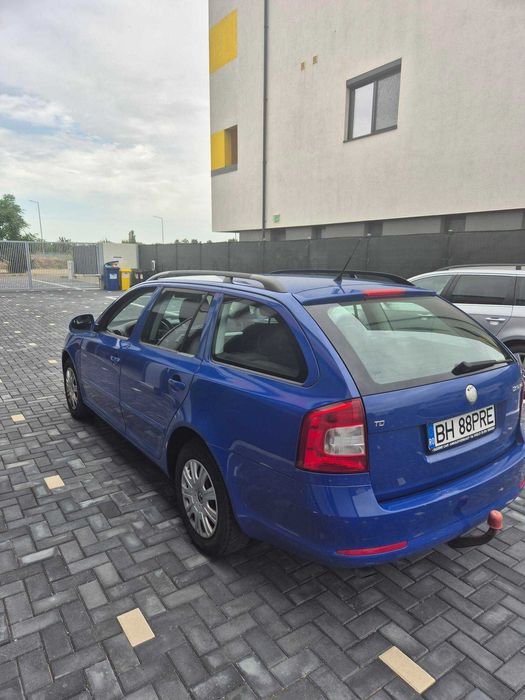 Škoda Octavia 1.6 TDI • 2010 • 263.000 km • Cârlig • AC • Manuală