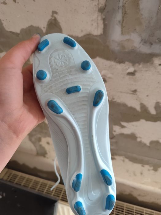 Crampoane vapor 16 club