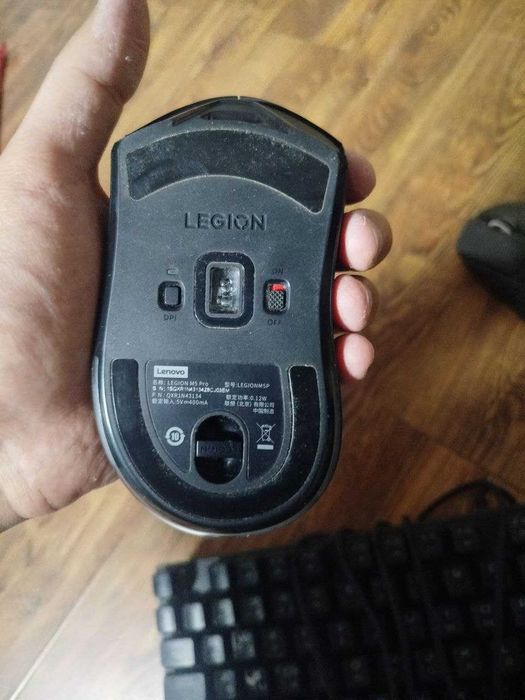 Logitech superlight X, Lenovo legion m5 pro, Cougar combat (mexanika)