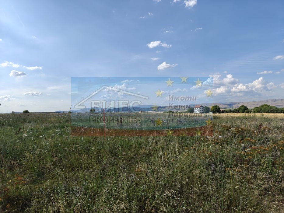 УПИ - 778 м2 в с. Храбърско