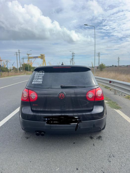 Vand Golf 5 GTI.