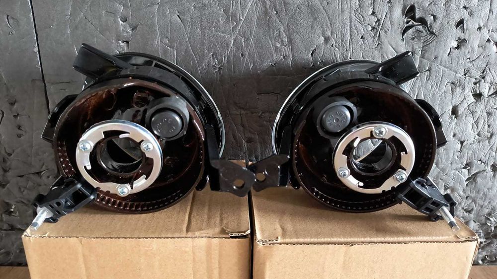 Proiector ceata VW Golf 6 2008-2012 Stanga sau Dreapta