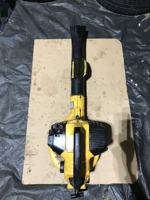 Suflanta Frunze italia Mc cullock BVM 250