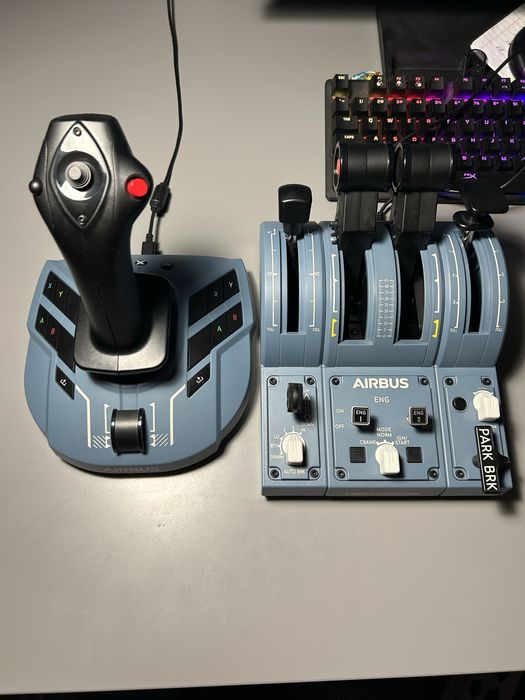Thrustmaster Airbus Tca Captain pack X. Nou