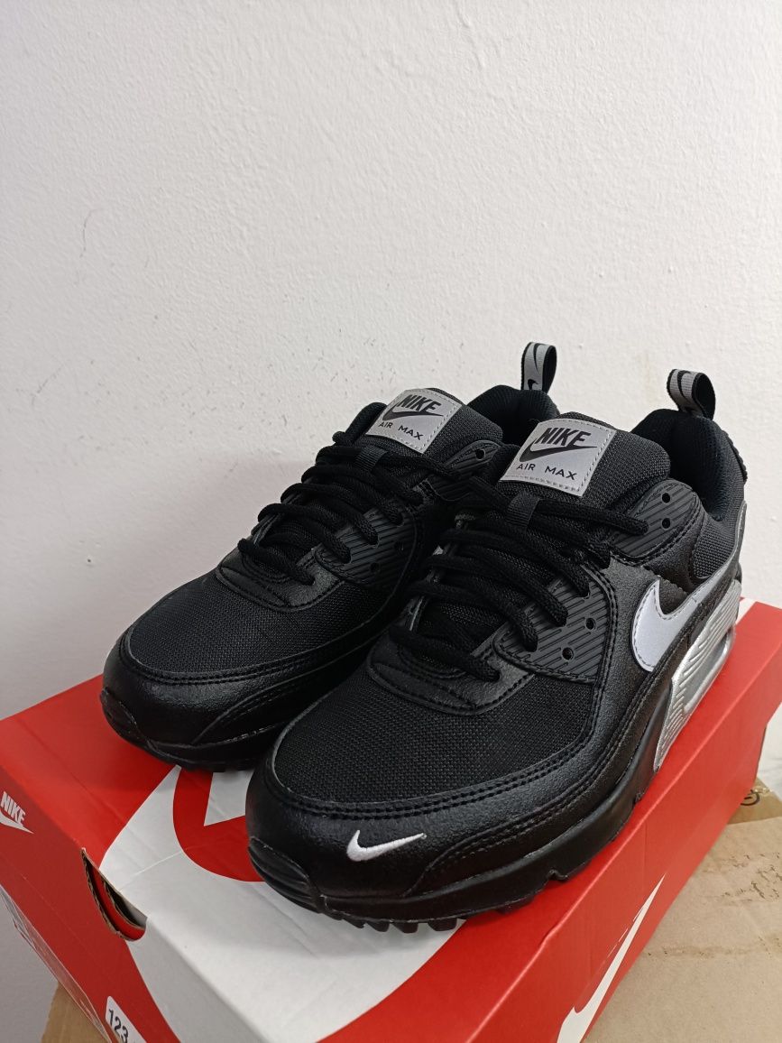 Nike Air Max 90 номер 42.5 код 28A