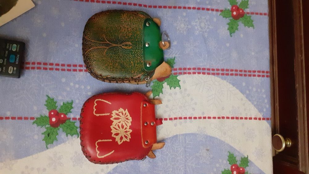 Сумочки -кошельки кожаные привозные