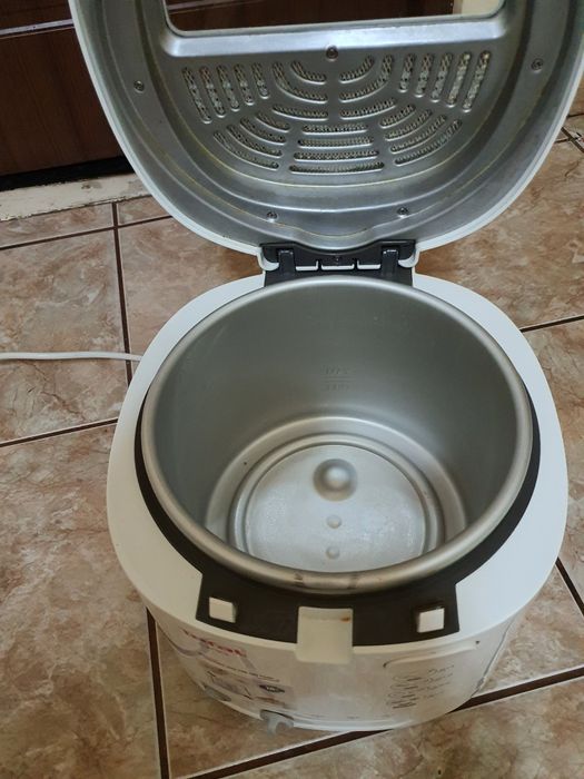 Vand friteuza Tefal