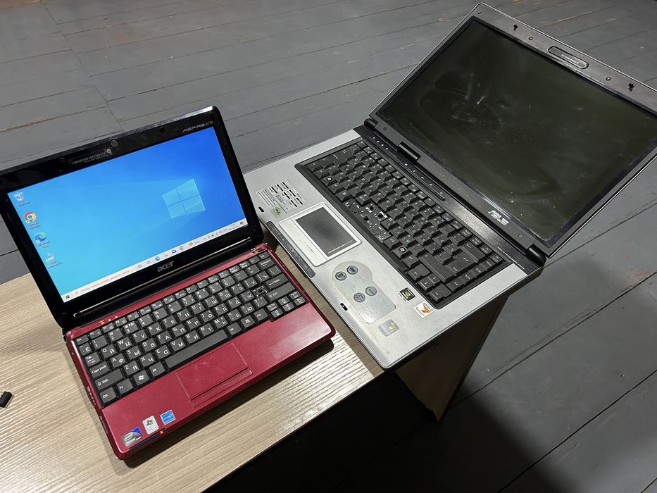 Два рабочих ноутбука на запчасти или для себя asus acer