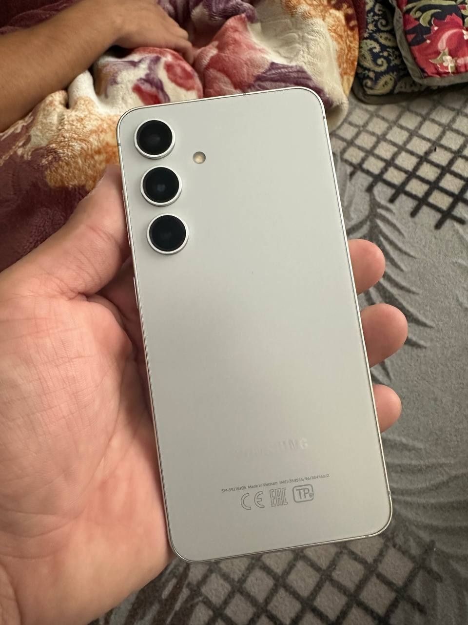 Samsung S24 128gb
