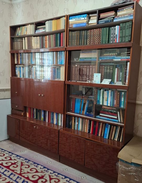 книжный шкаф советский