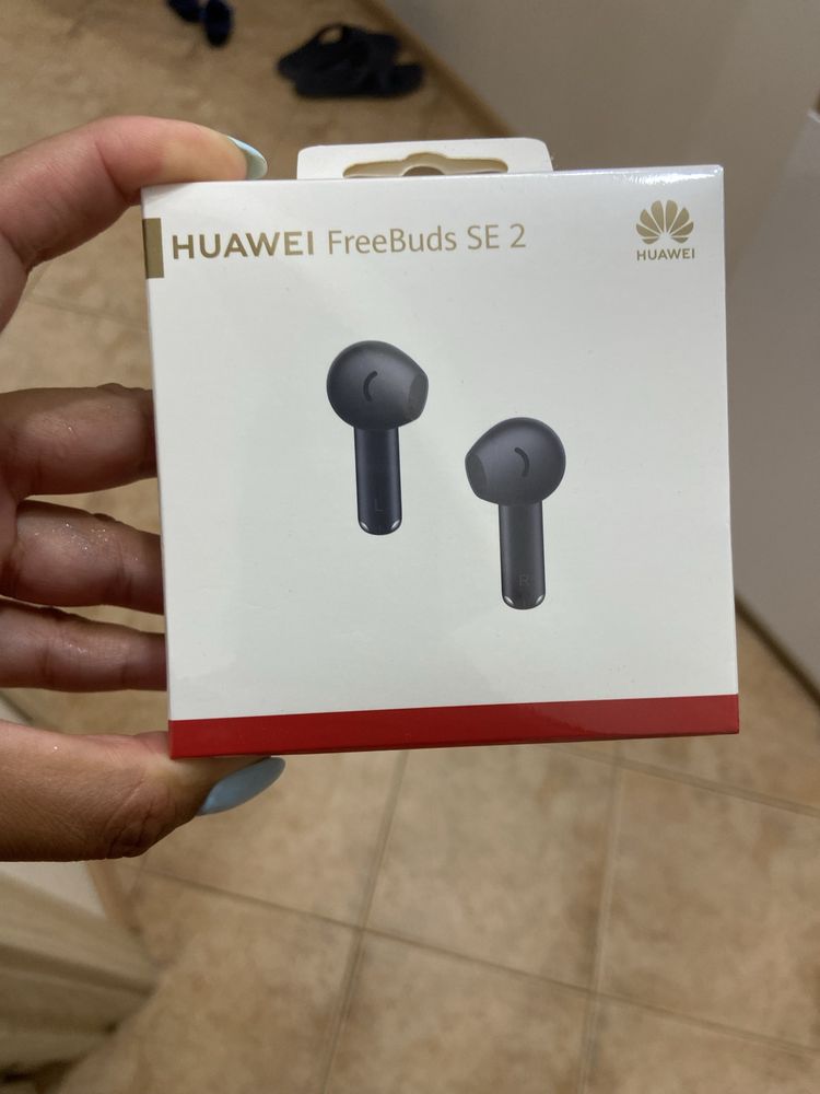 НОВИ слушалки НЕРАЗОПАКОВАНИ huawei freebuds se 2