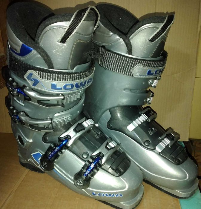 Скиорски обувки LOWA , Made in Italy