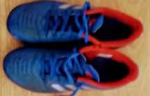 Adidași de fotbal  numărul 36