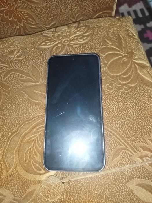 Samsung Galaxy a35 sotiladi