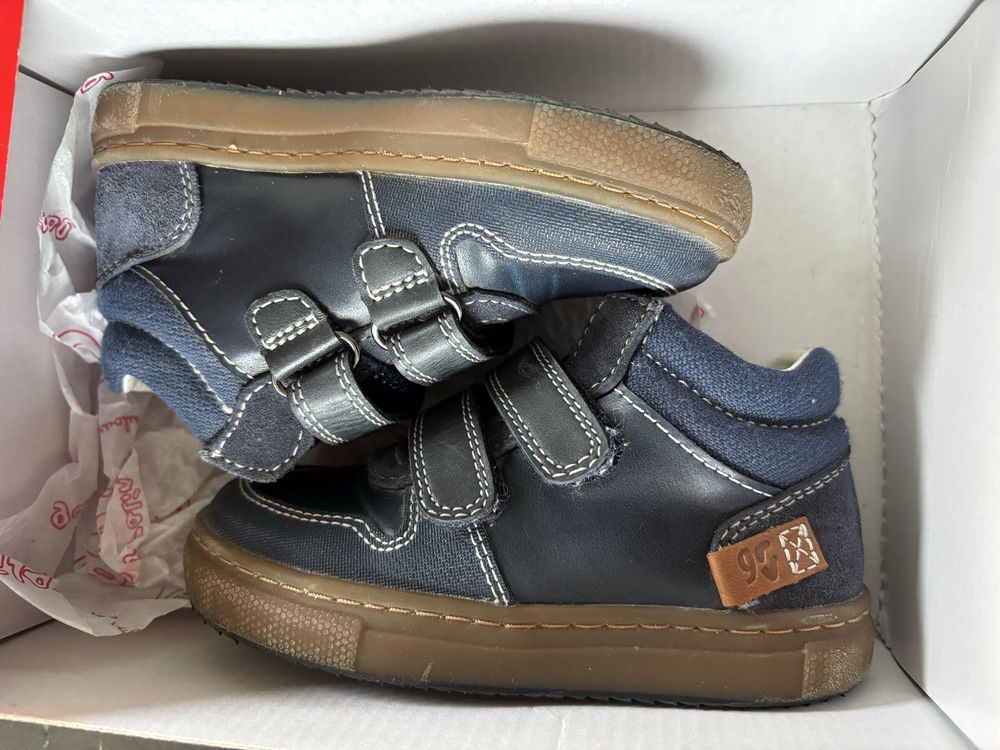 Pantofi piele naturala marimea 23