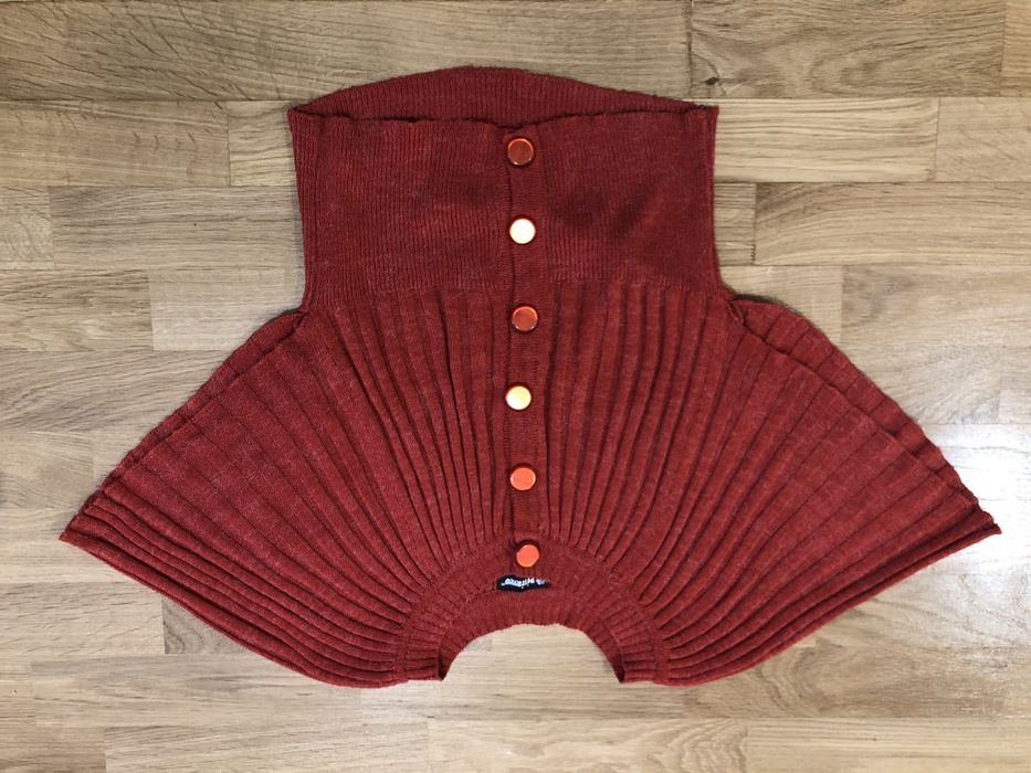 Pulover cu maneci fluture