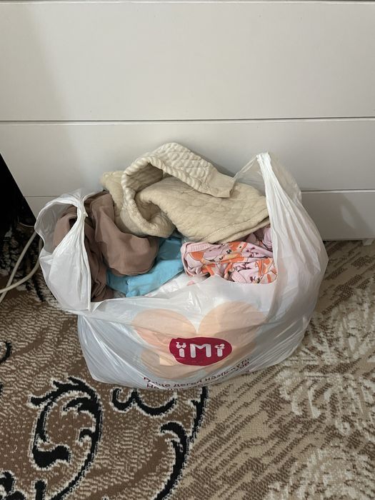 Отдам вещи на девочку