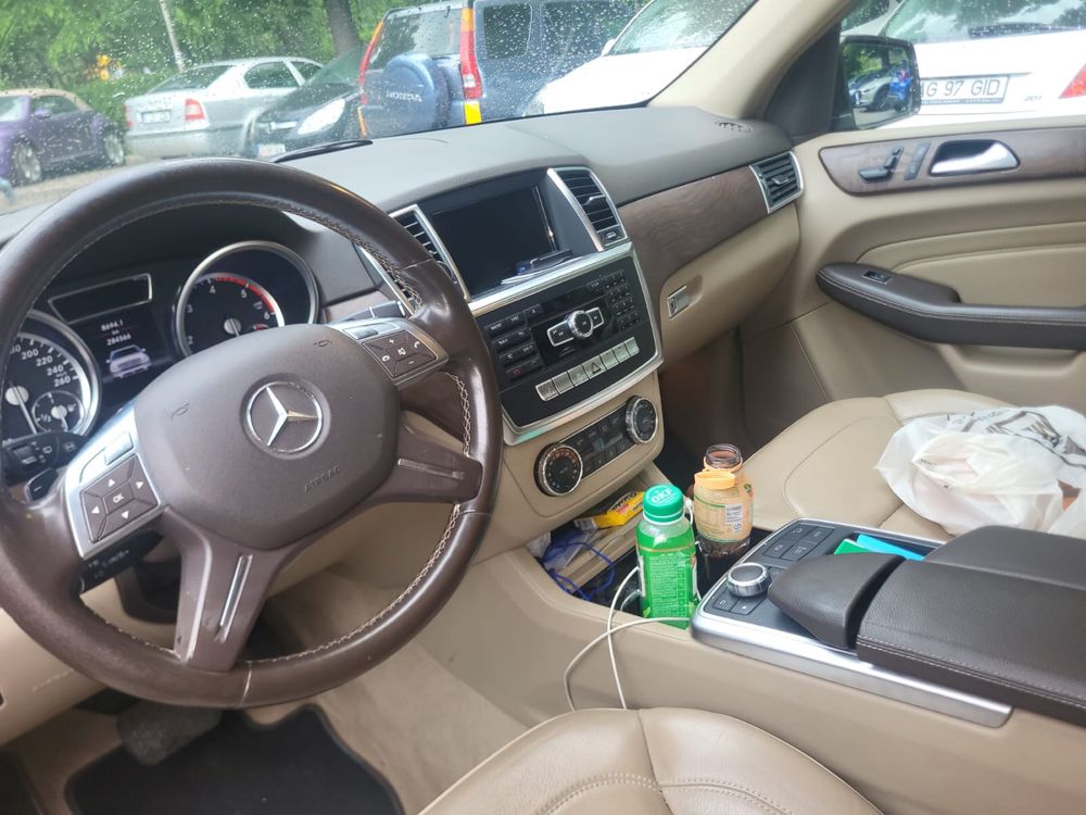 Mercedes-Benz ML 350 an 2013