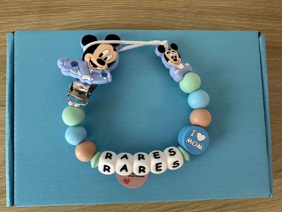 Lantisoare pentru suzete personalizate din silicon alimentar