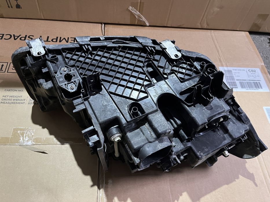 Far stanga Laser BMW Seria 5 G30 G31 LCI Facelift avariat