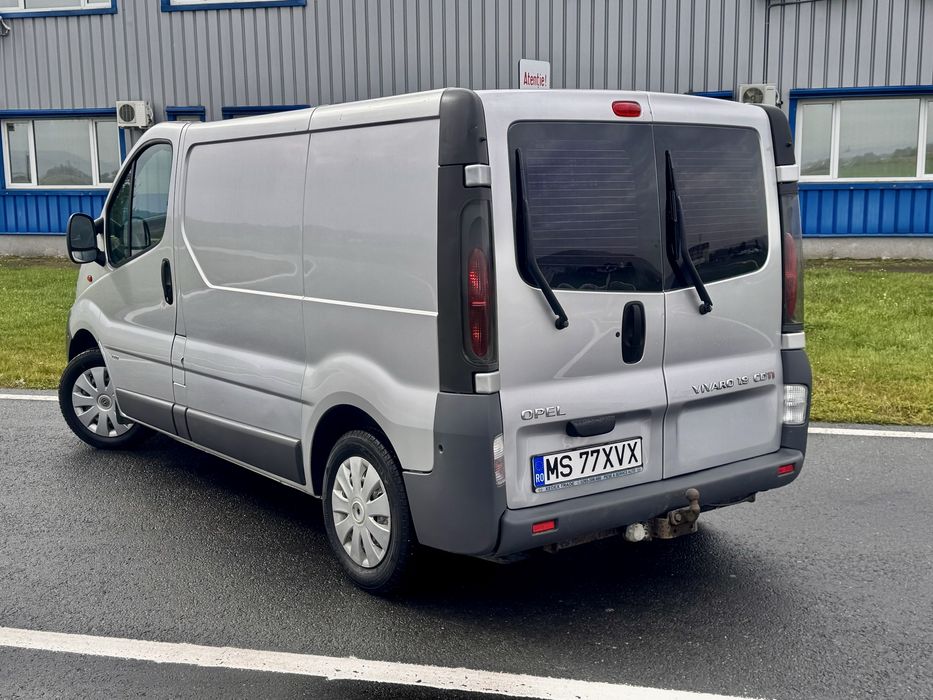 Opel Vivaro *1.9CDTI*AerConditionat*Autoutilitara