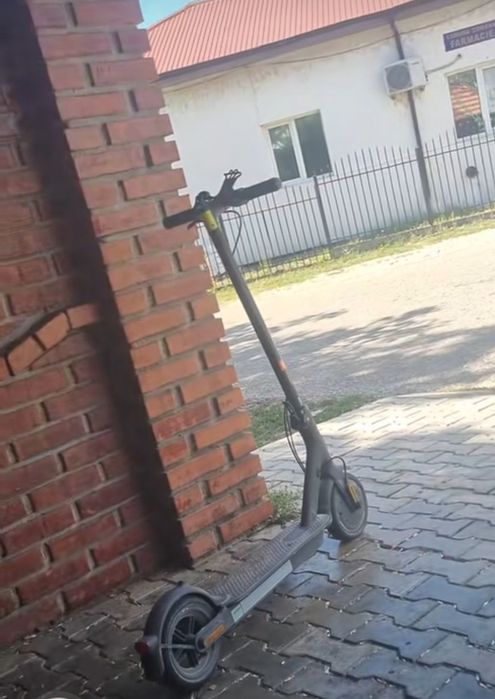 Vand trotineta electrica xiaomi pro1