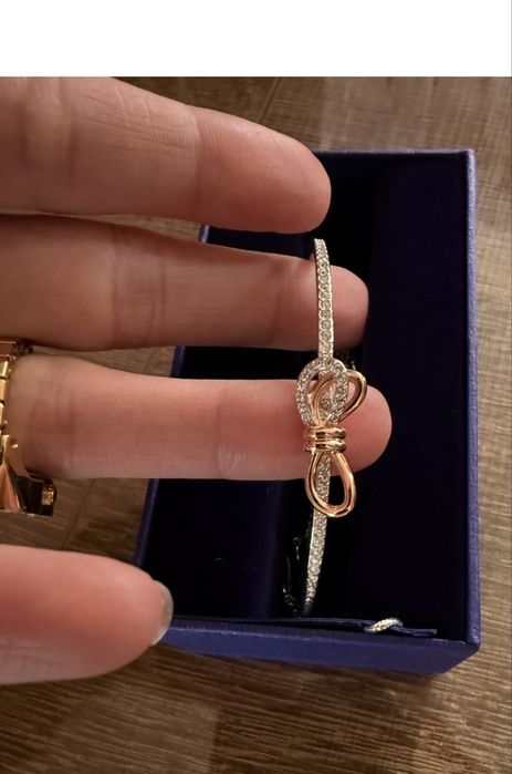 Гривна Swarovski Сваровски Нови
